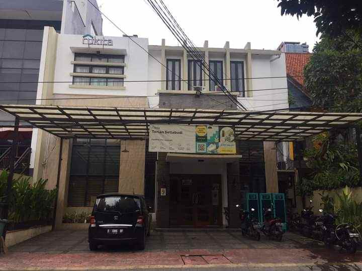 dijual rumah taman setiabudi