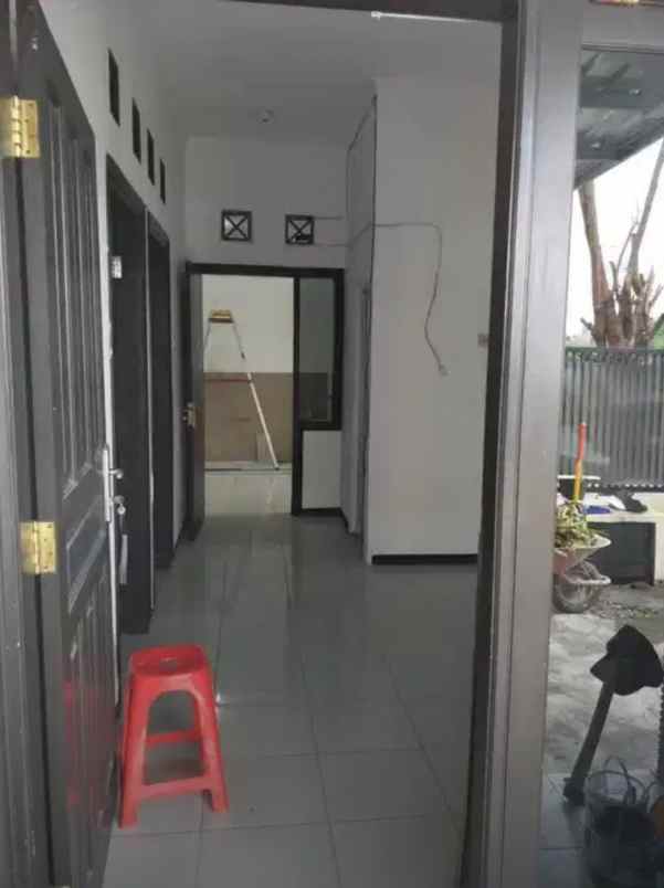 dijual rumah taman wiguna surabaya
