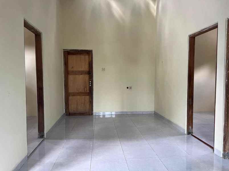 dijual rumah tawangsari kerjo