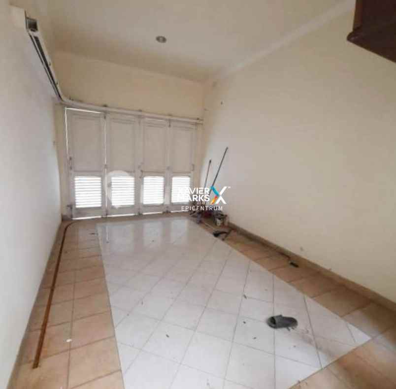 dijual rumah tenggilis utara siap huni sudah renovasi