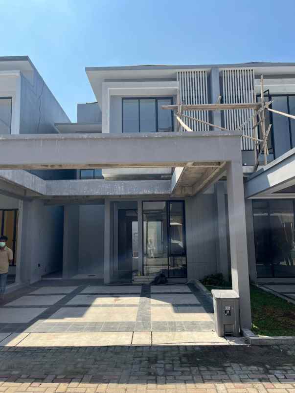 dijual rumah trans mall cibubur