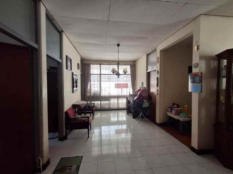 dijual rumah turangga