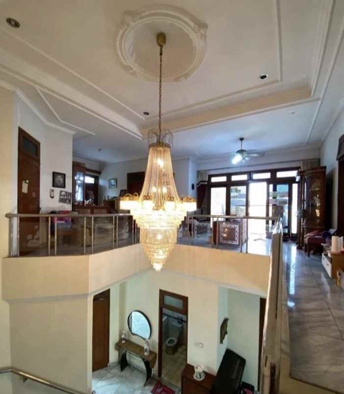 dijual rumah villa cibubur cibubur kec