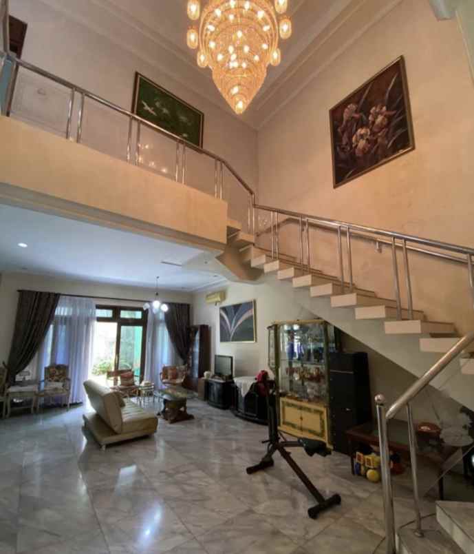 dijual rumah villa cibubur cibubur kec