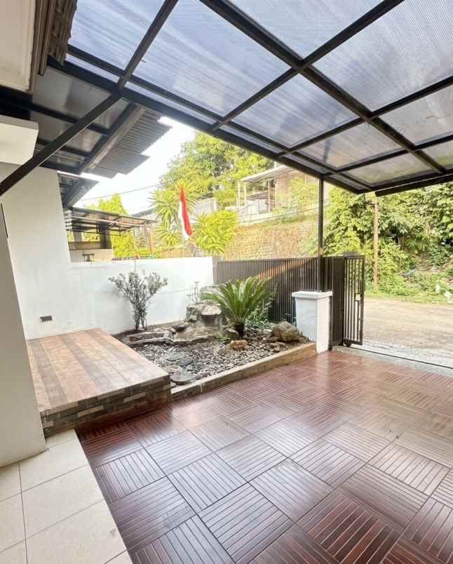 dijual rumah villa dago pamulang tangsel