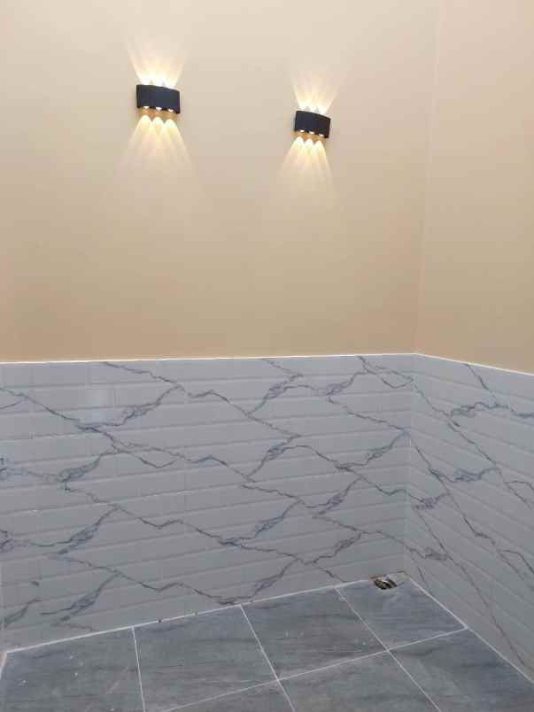 dijual rumah villa gading harapan bekasi