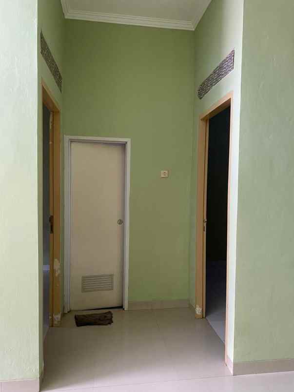 dijual rumah villa mutiara tipar