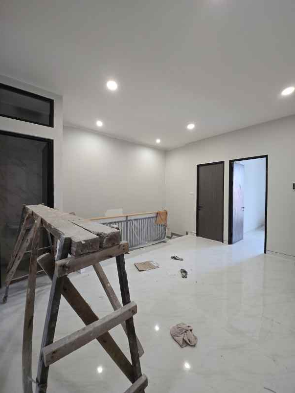 dijual rumah wisma mukti