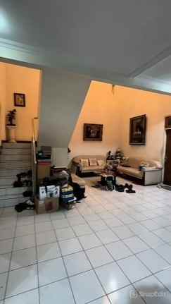 dijual rumah wisma permai