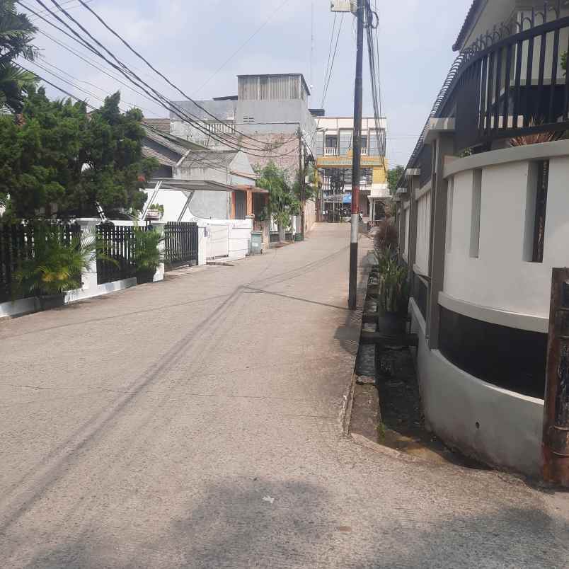 dijual tanah 450m pondokgede