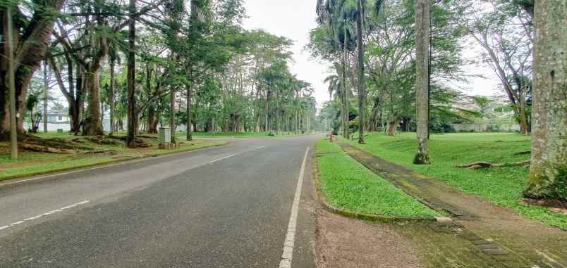 dijual tanah bukit golf