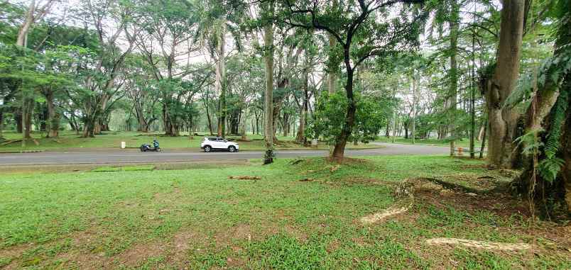 dijual tanah bukit golf