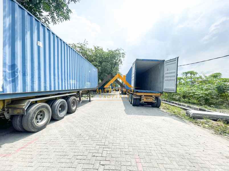 dijual tanah di komplek pergudangan mabar estate