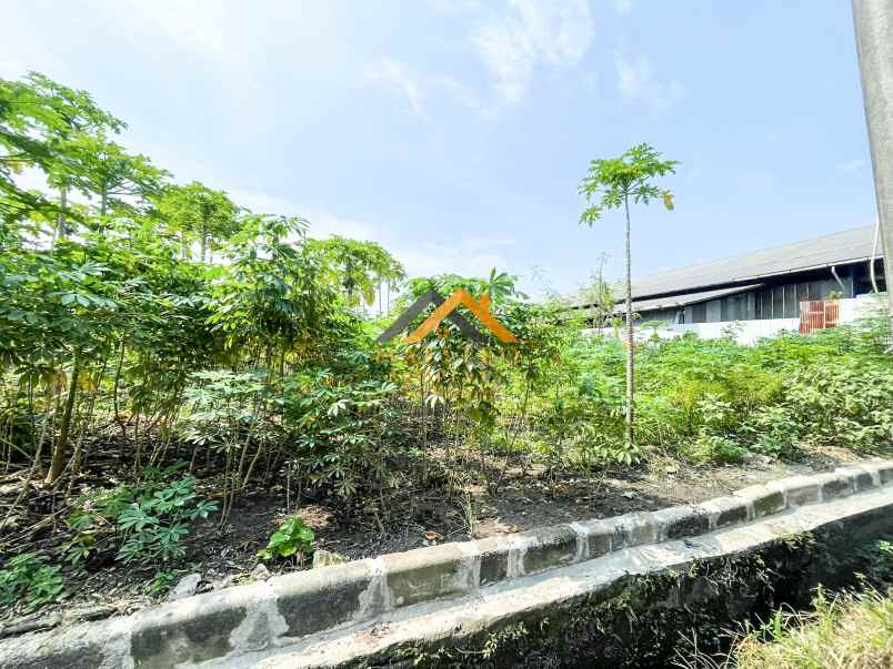 dijual tanah di komplek pergudangan mabar estate