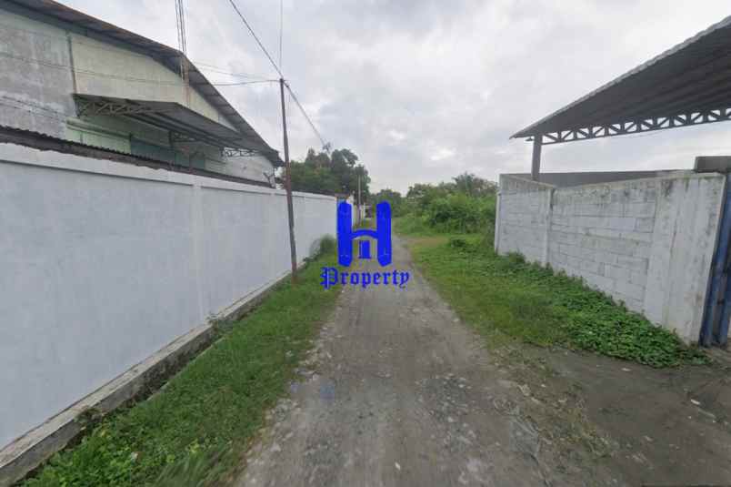 dijual tanah jalan irian barat sampali
