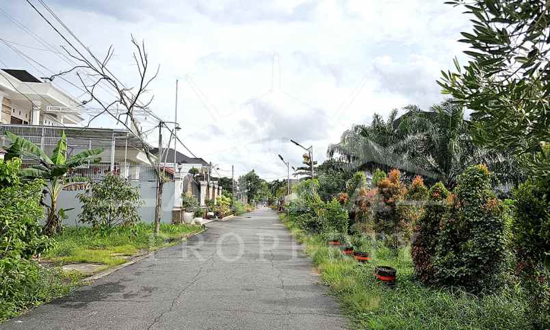 dijual tanah jalan karya baru