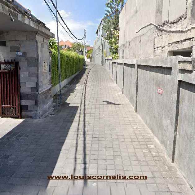 dijual tanah jalan pantai berawa