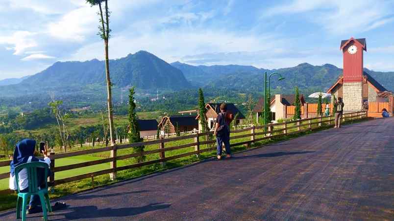 dijual tanah jalan raya puncak dua