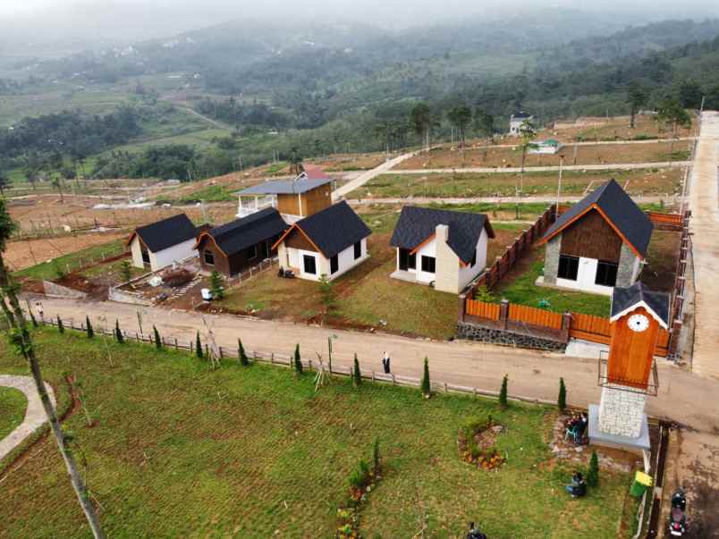 dijual tanah jalan raya puncak dua