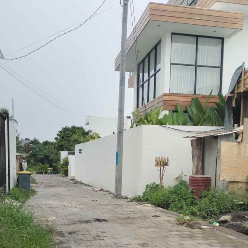 dijual tanah jl cendrawasih