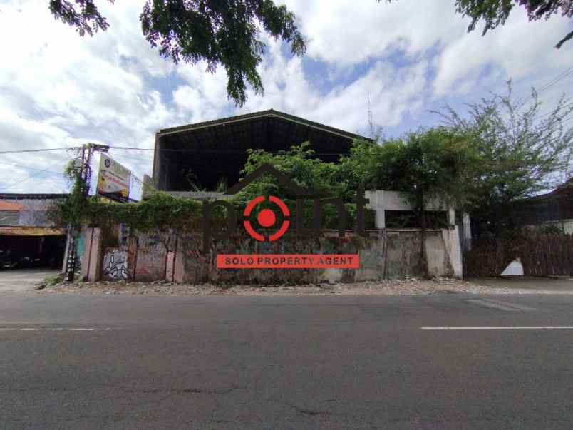 dijual tanah mangkubumen banjarsari