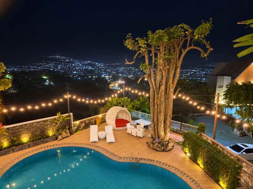 dijual villa bukit panderman hill