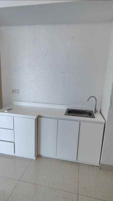 disewakan apartemen lariz pakuwon