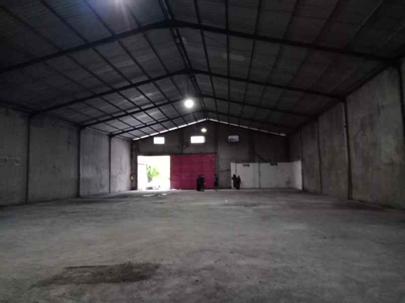 disewakan gudang di jalan mahedradata denpasar bali