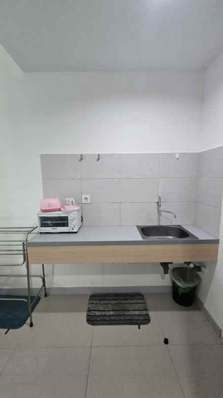 disewakan murah apartemen osaka pik2 type studio