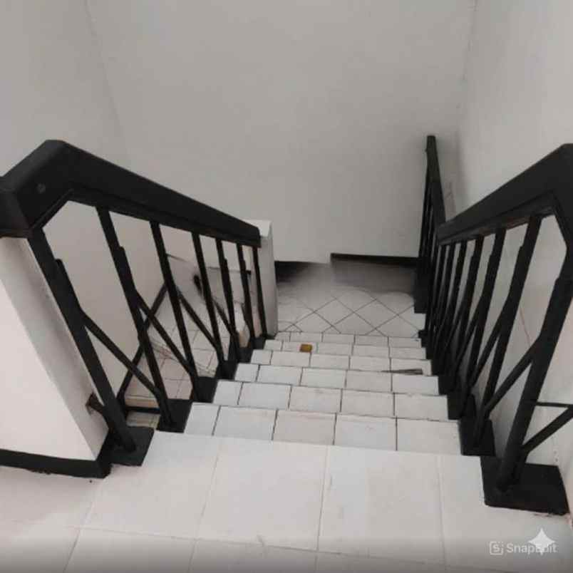 disewakan ruko gudang kantor boulevard raya kelapa