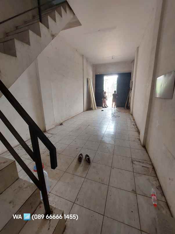 disewakan ruko gudang kantor jalan raya kosambi
