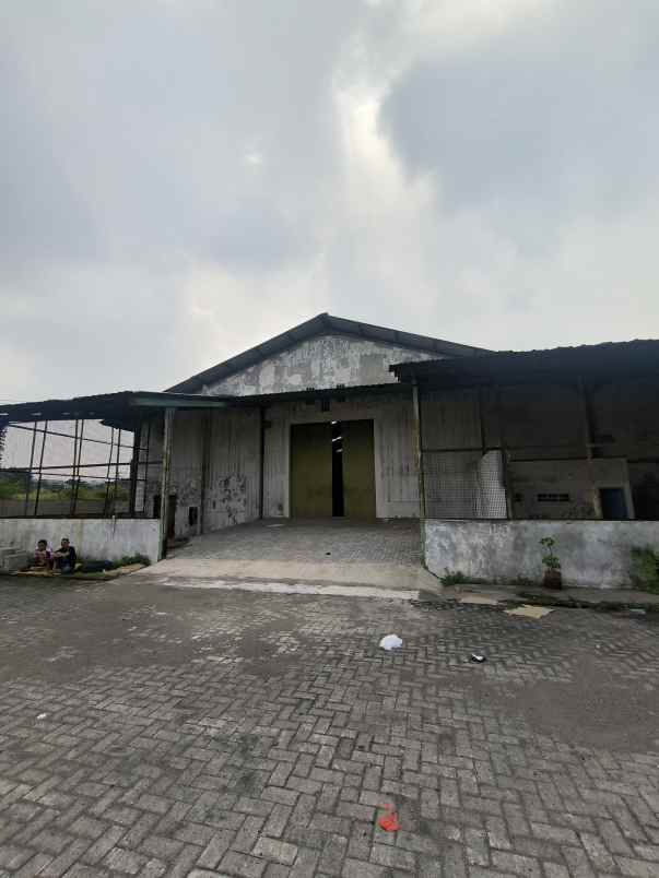 disewakan ruko gudang kantor jalan tambak sawah