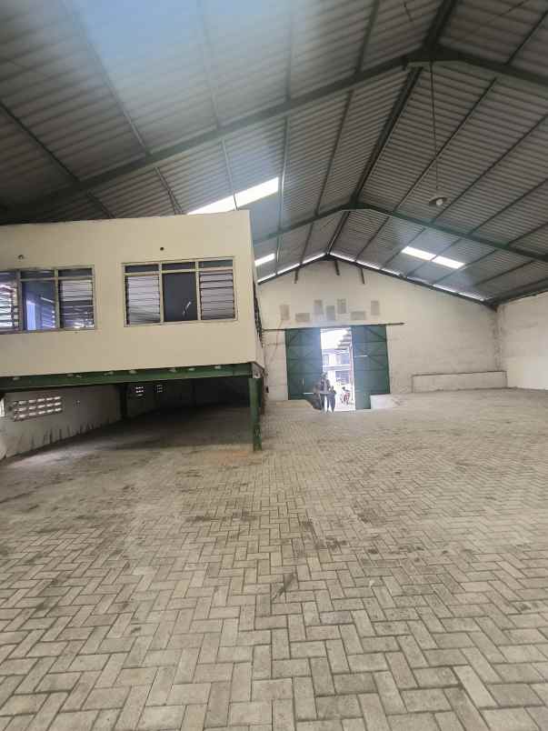 disewakan ruko gudang kantor jalan tambak sawah