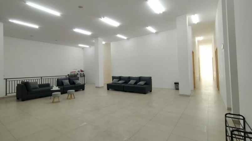 disewakan ruko gudang kantor raya palm hill