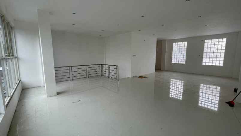 disewakan ruko pawiyatan surabaya