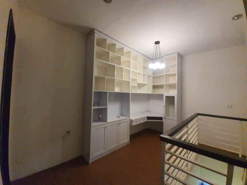 disewakan rumah cluster shinano jakarta