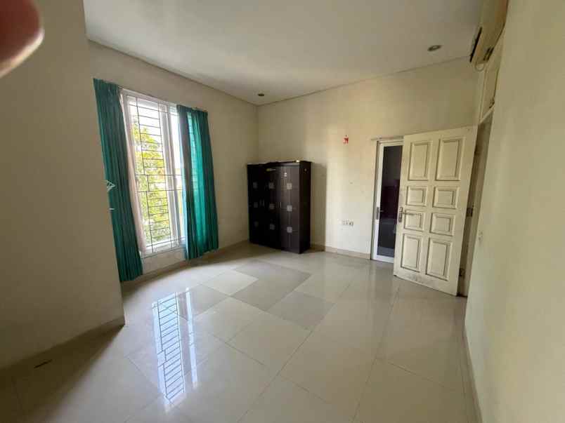 disewakan rumah gayung kebonsari