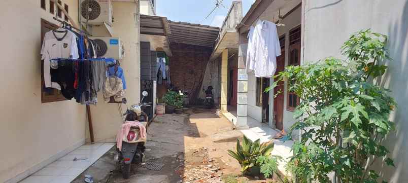disewakan rumah gg kenanga rt w 004 005