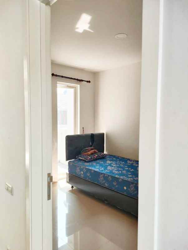 disewakan rumah grand harvest