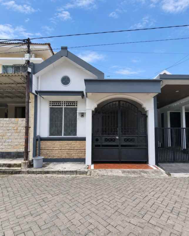 disewakan rumah griya asri pakuwon city