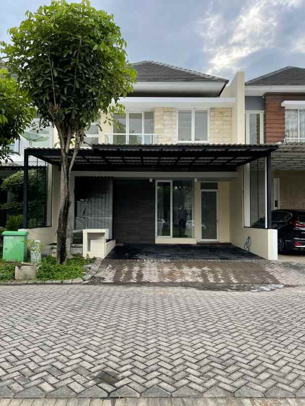 disewakan rumah jalan royal residence