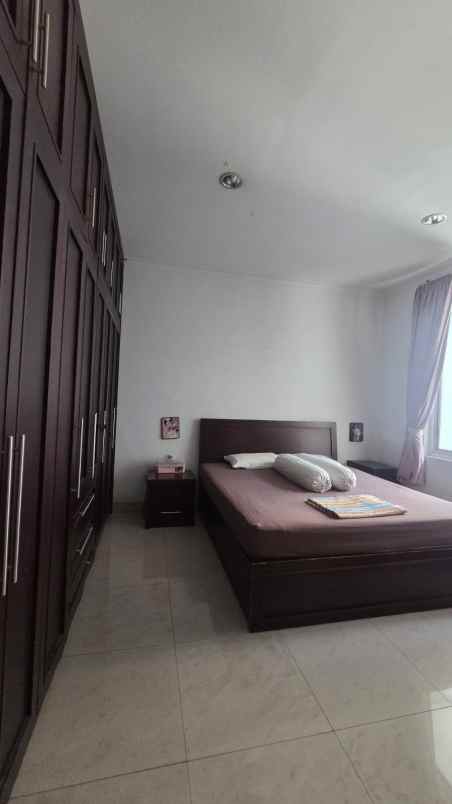 disewakan rumah janur elok kelapa gading