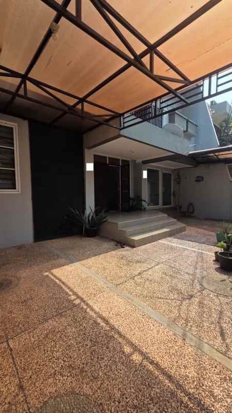 disewakan rumah janur elok kelapa gading