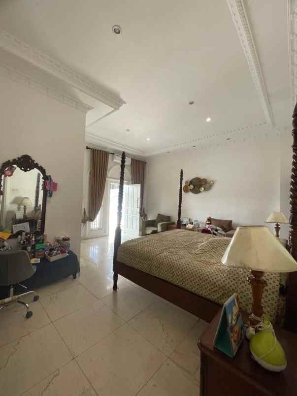 disewakan rumah jemursari timur wonocolo