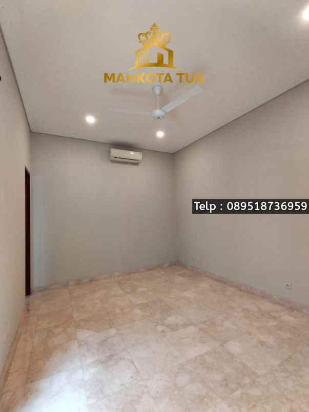 disewakan rumah kemang