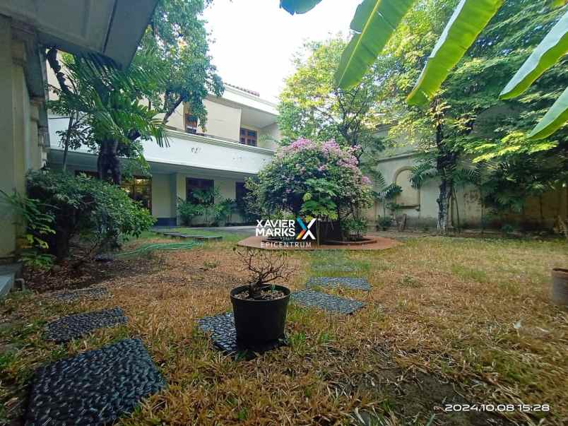 disewakan rumah surabaya pusat