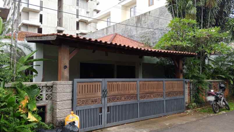 disewakan rumah tinggal asri siap huni