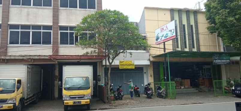 jual ruko bonus rumah 2 lantai