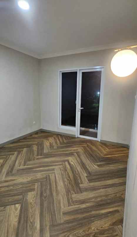 jual rumah cozy siap huni kota wisata cibubur