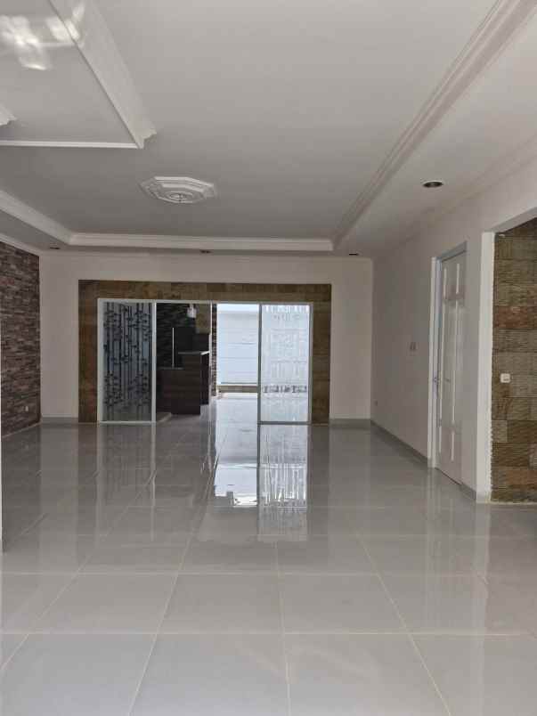 jual rumah legenda wisata cibubur